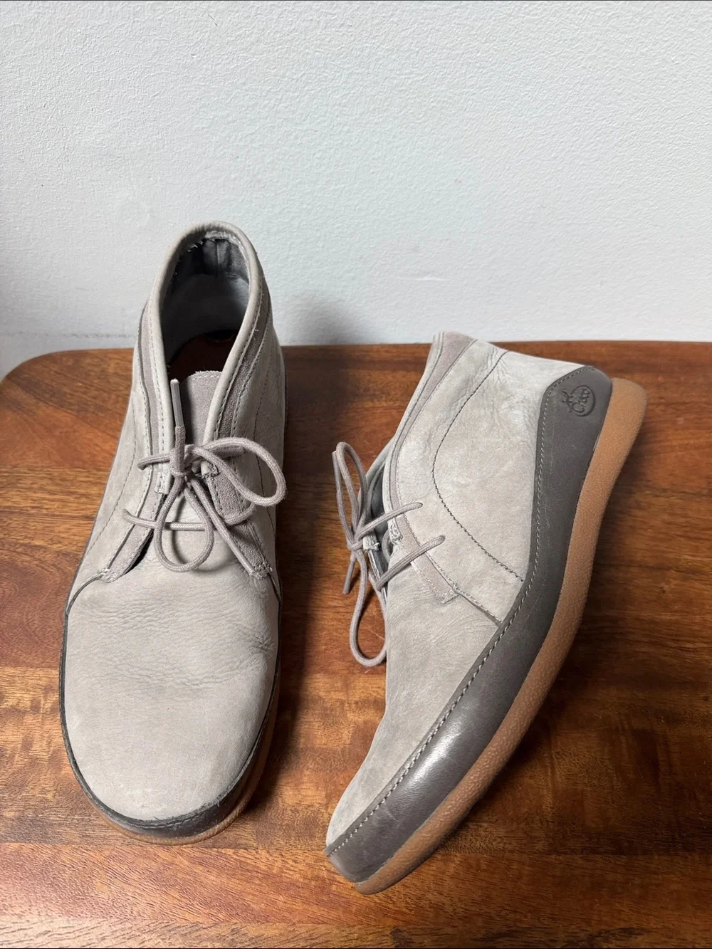 Chaco Pineland Men's Light Taupe Suede Chukka Boots Gray